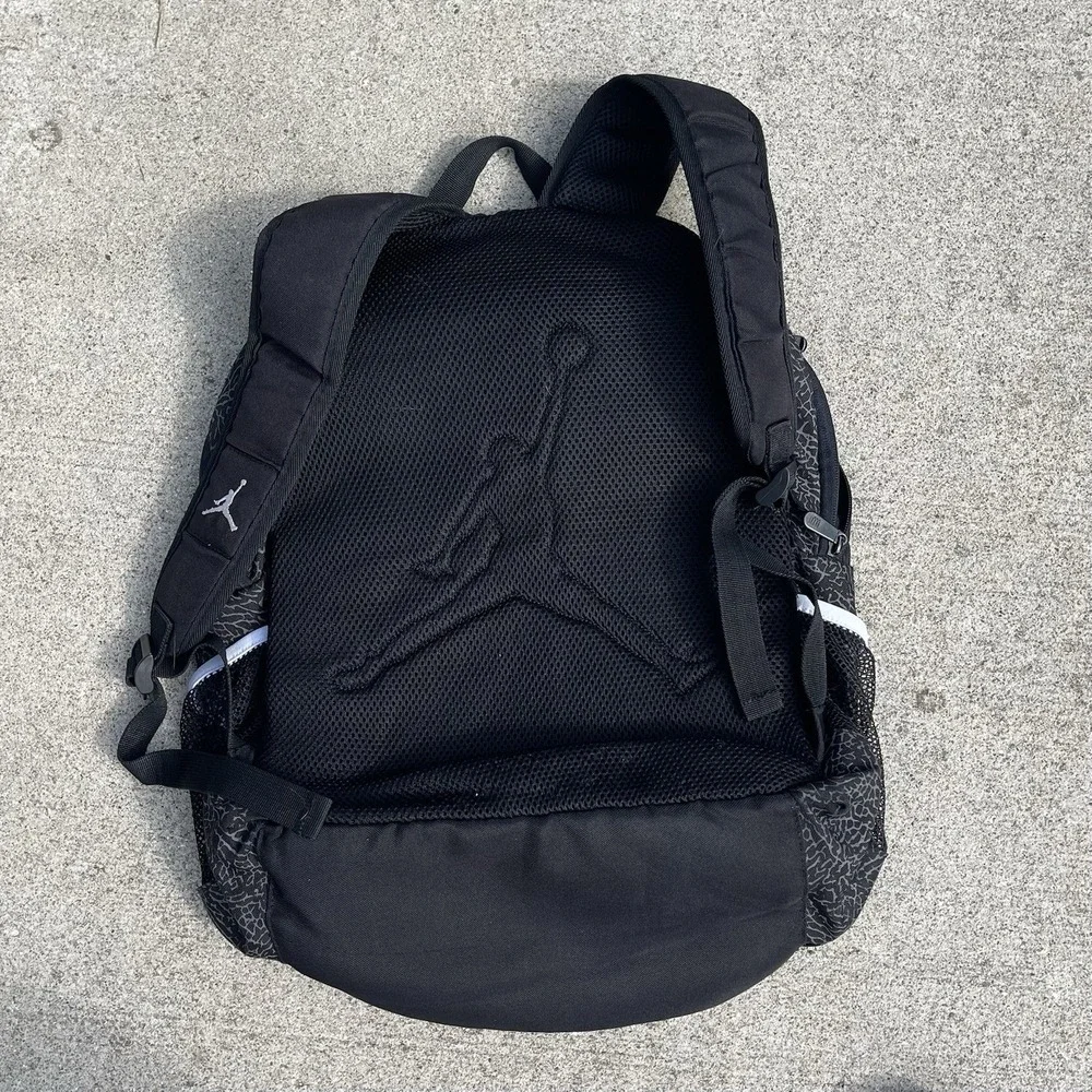 Jordan Jumpman 23 Cement Elephant Print Backpack Black One Size White9a1223-391